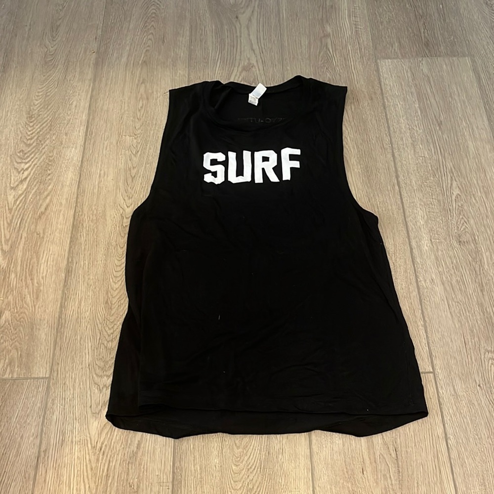 Muscle tank